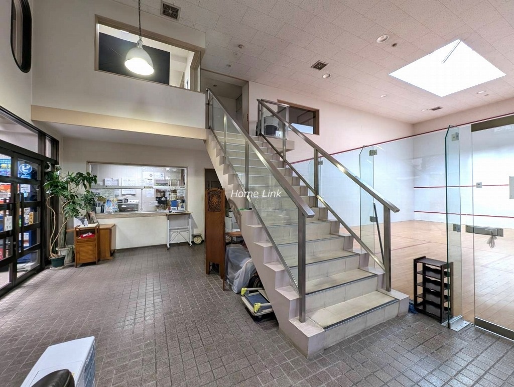 モアクレスト西台　エントランスホール